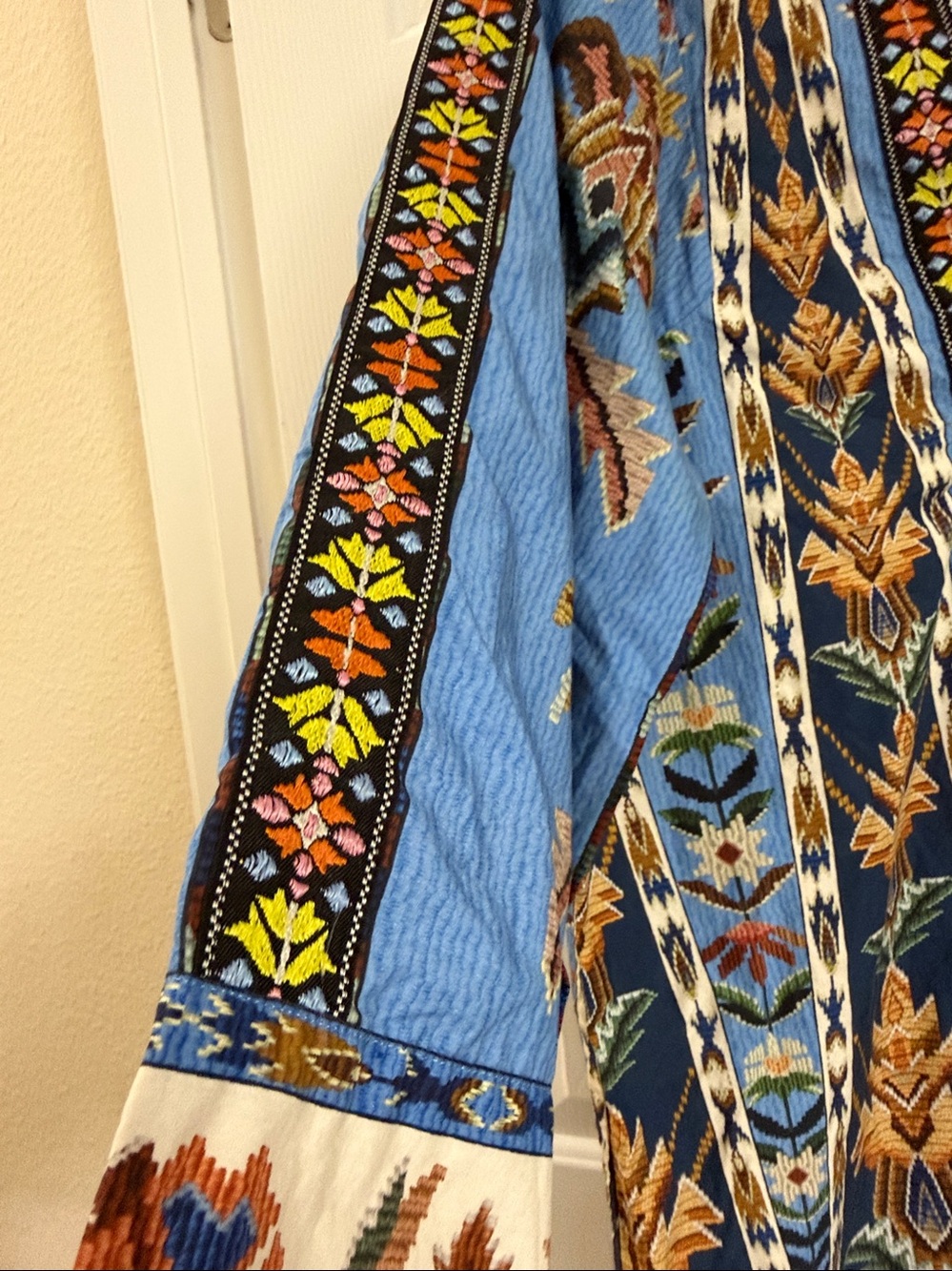 FARM Rio Aztec Shift Dress . Large - Picture 6 of 8